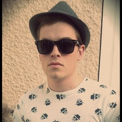 Julian AwStar