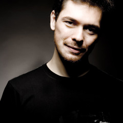 FURYX by André Cortada