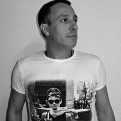 Velesh aka Ramiro Filipe