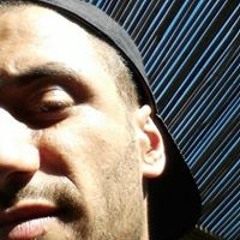 Damien Mc'kaflex Sayan