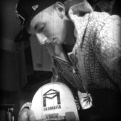 HowieGoes ToHollywood