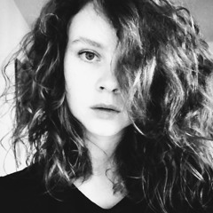 jolie su