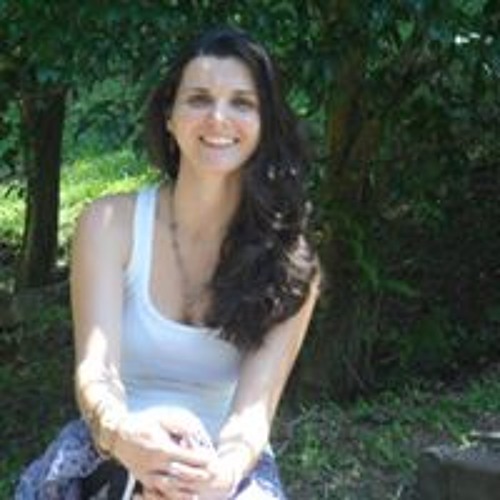 Denise Medeiros’s avatar
