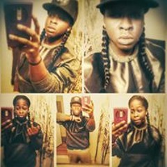 Tee BornthisWayy Emmanuel