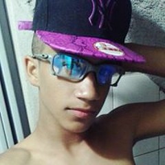 Guilherme Gui SaNttos