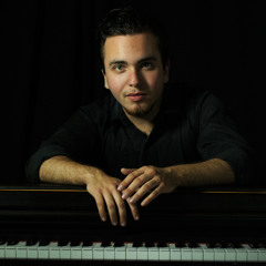 David Pizarro / Pianist