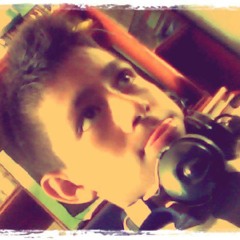 Tu Cuerpo Me Arrevata (Reggeton) Vs  (Electro)  David Gueta (Deejay Luigito) ♥2015♥.mp3
