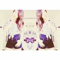 Liana Bænana Shiels