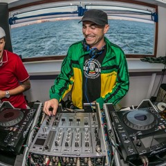 Eric Groove (About The Music - Oakland)