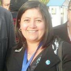 Julia Amparo Garzona