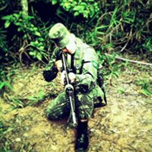 Rap do Soldado - Linhas Inimigas - YouTube