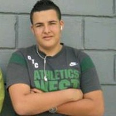 Leo Campuzano