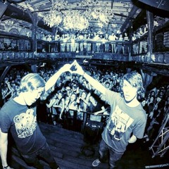 WARDE&KAOS