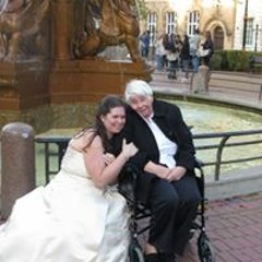 Claire Van Kroonenburg