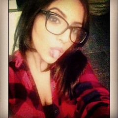Yasmine Khizrane
