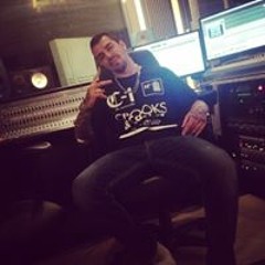 Derek Mugg Shot Craig