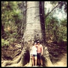 María Victoria León