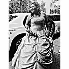 Angelina Yo'Mom Sagapolu