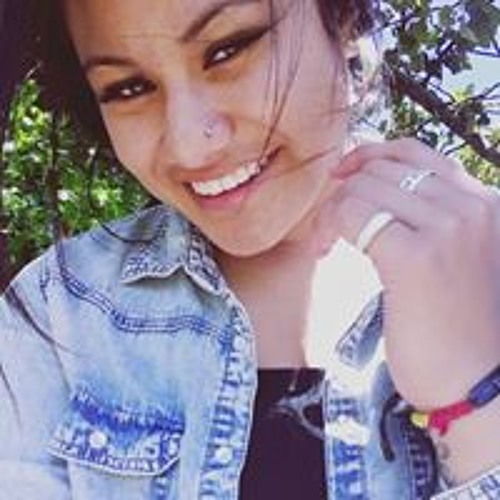 Stream Laynee Tapueluelu music | Listen to songs, albums, playlists for ...