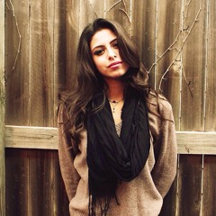 mir_lara23