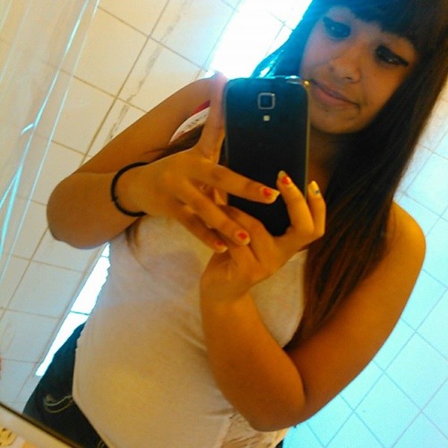 Kariina Garciia:)’s avatar