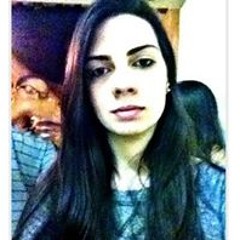 Caroline Ferreira Vanzeli