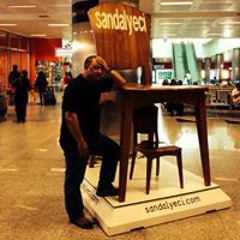 Alexander R. Alcantara