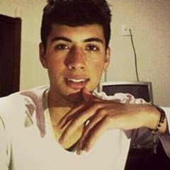 Douglas Oliveira