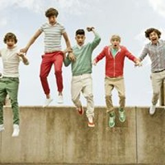 مهرجان ارفع ايديكوا لفوق من البوم 100 نسخه توزيع ميجو ريمكس