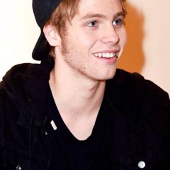 5SOS-Long Way Home Acoustic
