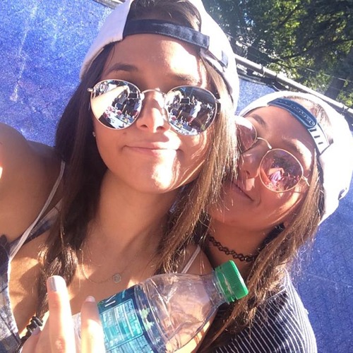 Timeflies Tuesday - Stitches