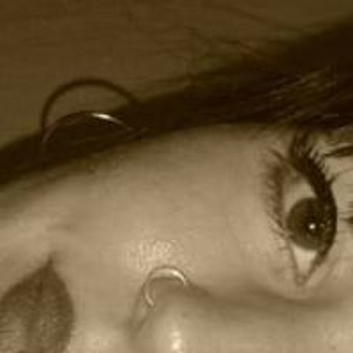 Renata Domingues’s avatar