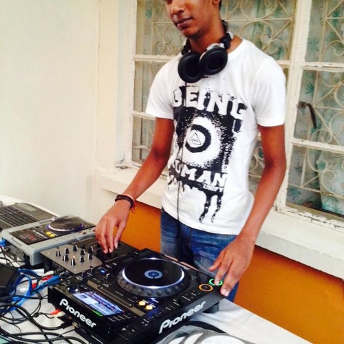 Chennai Express Vs Gangnam Style(0riginal Mix)dJ Slash