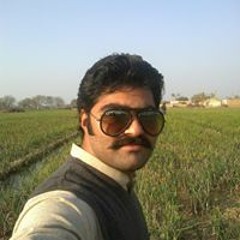 Ye Aaine Jo Tumhe Kam Pasand Karte Hain