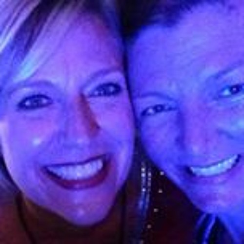 Stream Tina Pellegrino Pugliese music | Listen to songs, albums