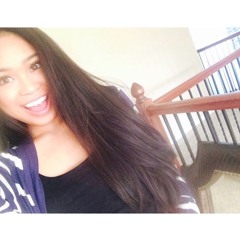 Lauryn Bouahom