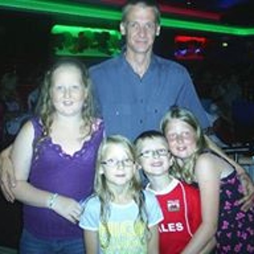 Stream Paul Dalton music Listen to songs, albums, playlists for free