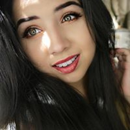 Stream Naomy Calles music | Listen to songs, albums, playlists for free