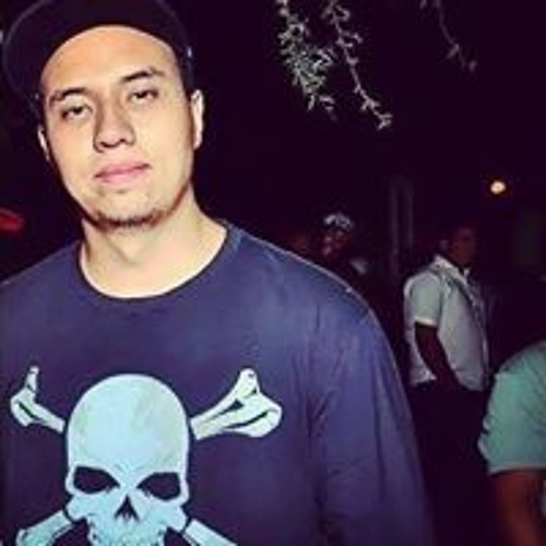 Carlos Gomz’s avatar
