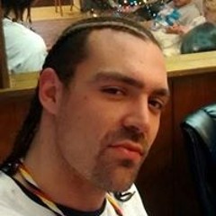 Izhinikaade Jiiomnas