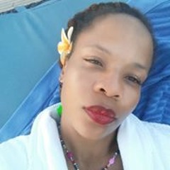 Kenya Tarik Paramore