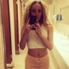 elliemaequinn