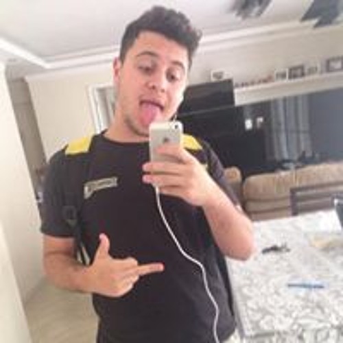 Rodrigo Baroli’s avatar