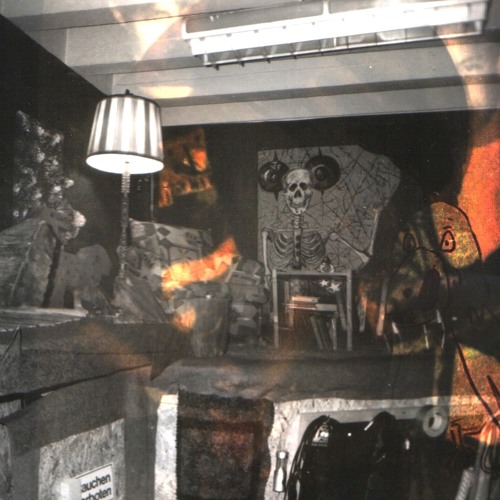 Weird Bus Beta3 ( Rezitator Nick Senf&friends)