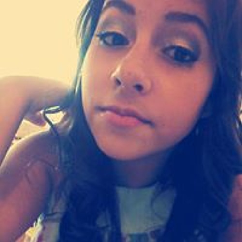Stream Thauany Leone music | Listen to songs, albums, playlists for