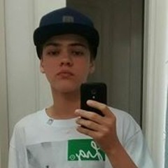 user837500362