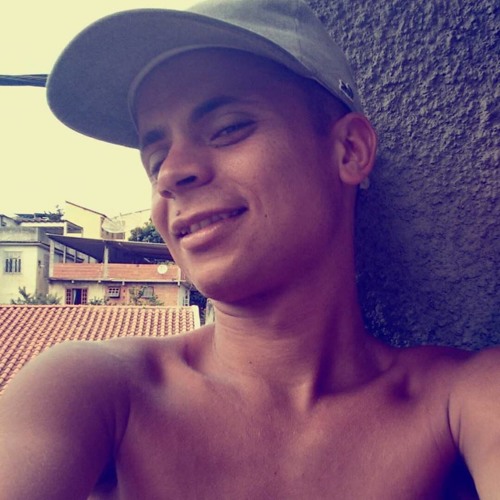 MC TH - HINO DOS RONCAS DO CV ♫ ( AO VIVO NO CHAPADAO - MUITO FODA )