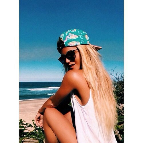 See this Instagram photo by @kristinsundberg * 13.5k likes Tendências da moda ve