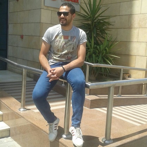 قلبى يا غريب - عمر خيرت