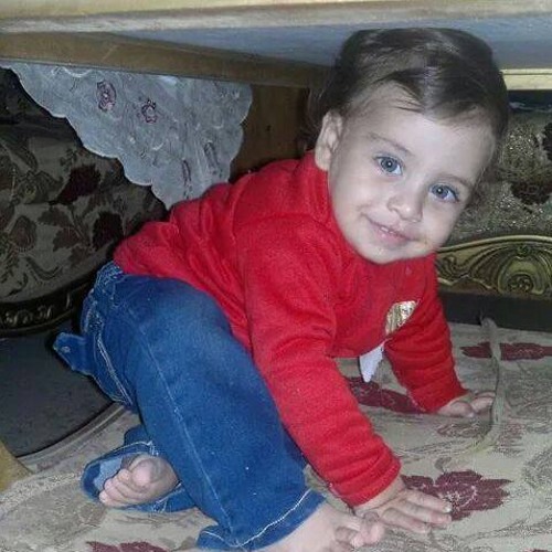 تقليد الشيخ عبد الباسط صوت شاب رائع فى مسابقه" كأنه هو "